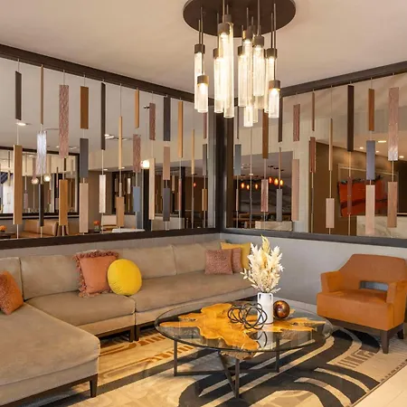Doubletree By Hilton San Bernardino-3